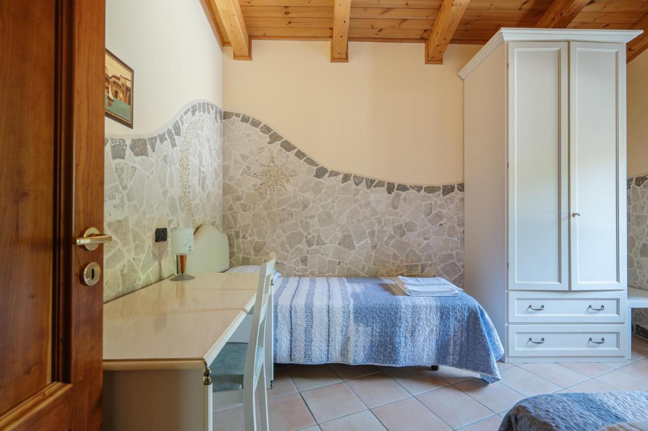 Villa La Pace Сант'Агнело Екстериор снимка