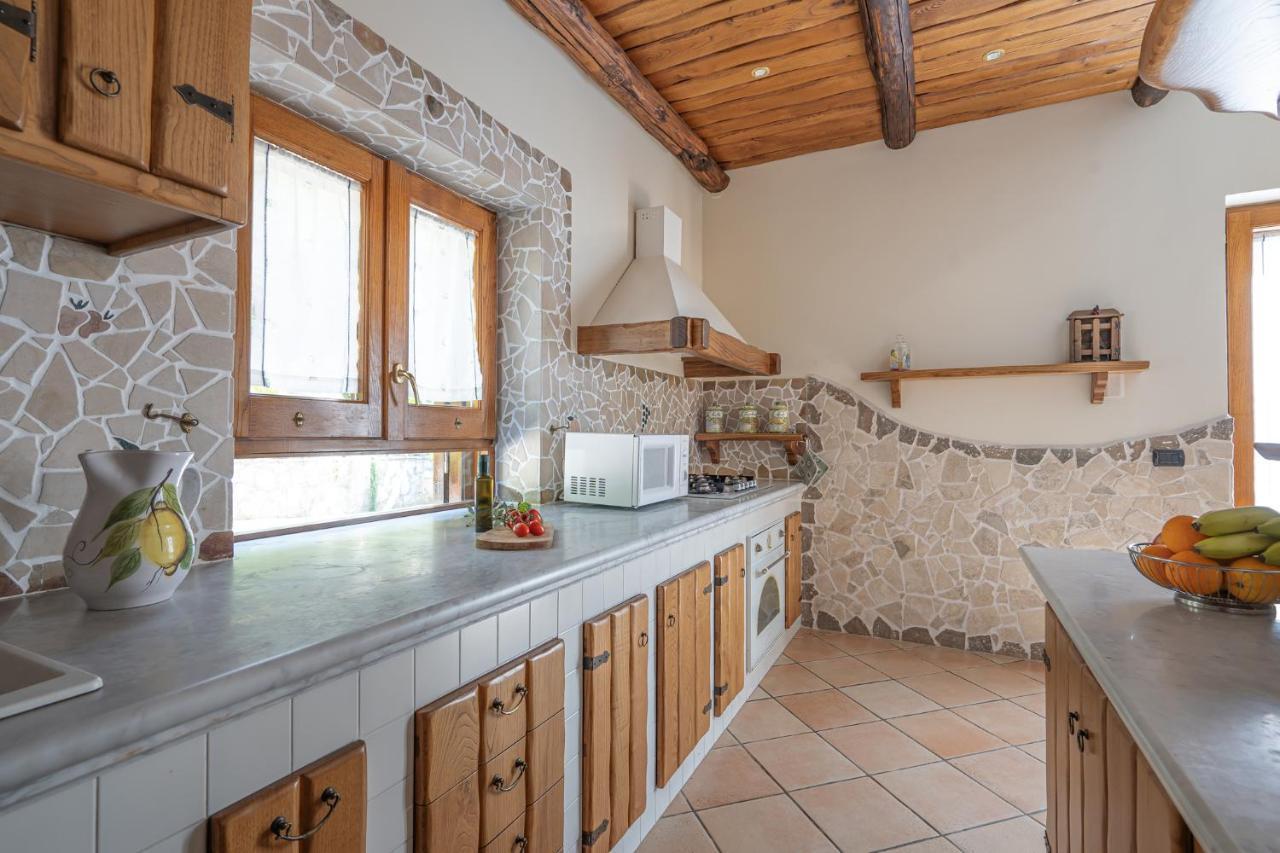 Villa La Pace Сант'Агнело Екстериор снимка