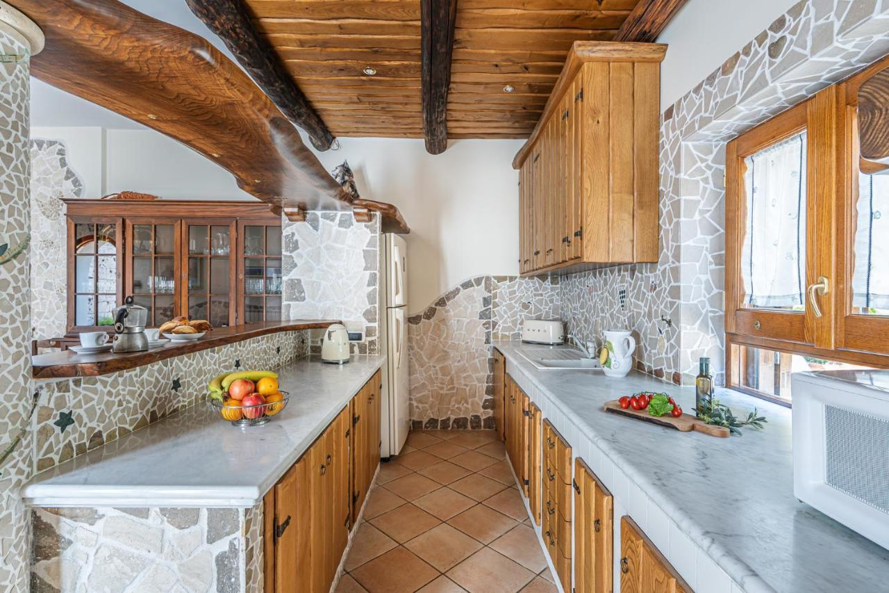 Villa La Pace Сант'Агнело Екстериор снимка