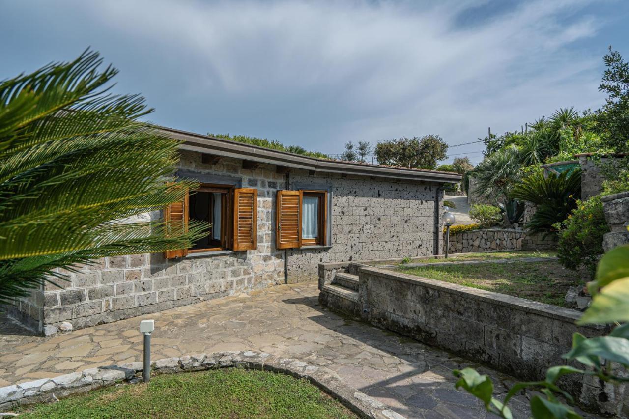 Villa La Pace Сант'Агнело Екстериор снимка