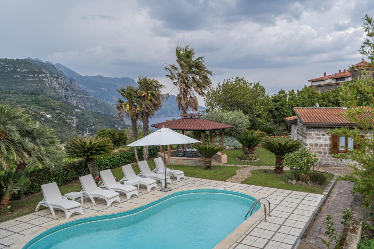 Villa La Pace Сант'Агнело Екстериор снимка
